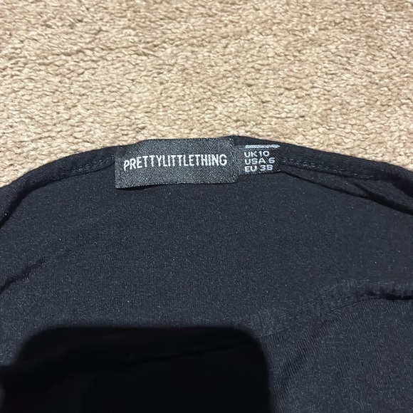 Barely used cute black long sleeve - Picture 3 of 3